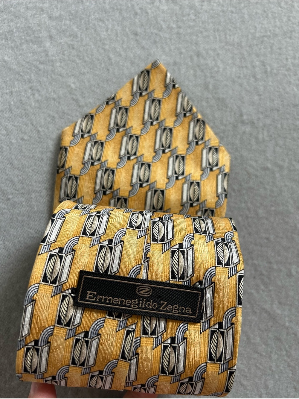 Ermenegildo Zegna Yellow Geometric 100% Silk Smooth Soft Tie